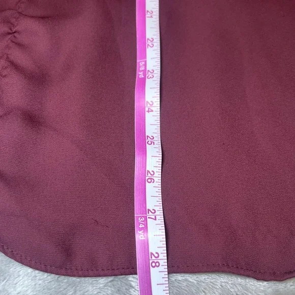 Simply Vera Vera Wang Womens Size Small Burgundy Blouse Pleated V-Neck Roll Tab - Picture 10 of 11